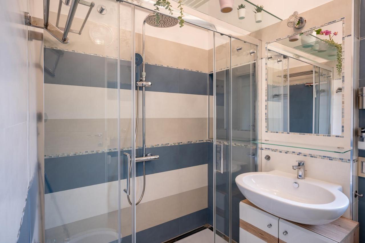 Kalbia Apartment Or Rooms Renovated, Functional, Intimate And More Cagliari Exteriér fotografie